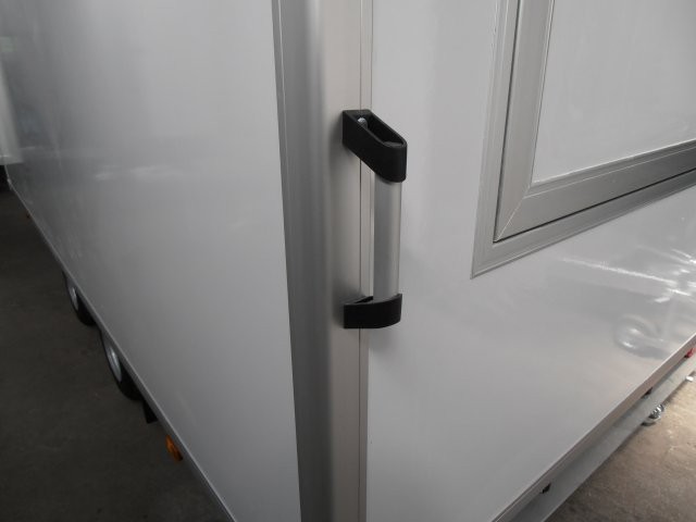 Prodejní stánek 520x203x230 cm - 2500 kg