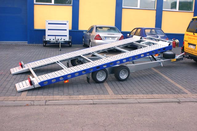 Wiola L27G45P 400x204 2700 kg hydraulicky sklopný
